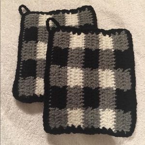 Handmade Buffalo check kitchen potholders